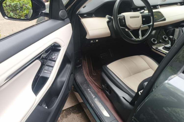 Used Land Rover Range Evoque 2022 Facelifted Aurora L 249 PS R-Dynamic Luxury Edition