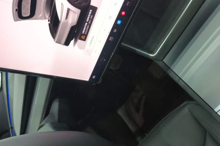 Used Tesla Model Y 2026 Rear-Drive Model
