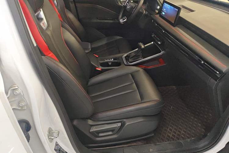 Used Wuling Alvez 2022 1.5T CVT Trendy & Cool Edition