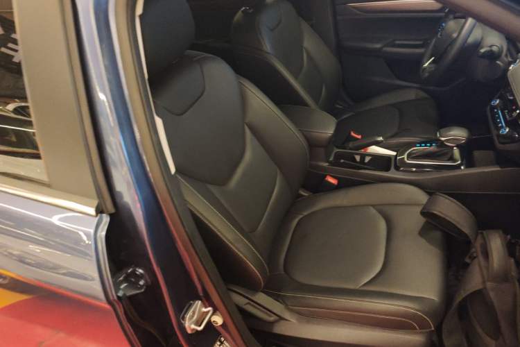 Used Ford Escort 2021 1.5L Automatic Diamond Edition Right Front Seat