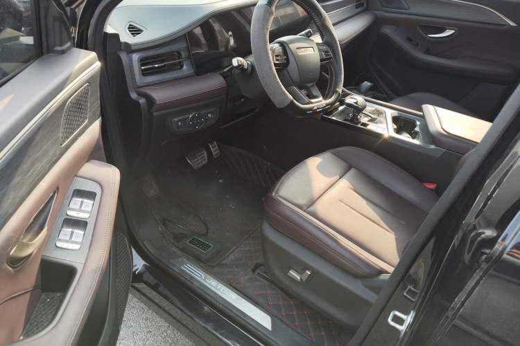 Used JETOUR X90 PLUS 2024 1.6TD DCT Villa 7-Seater
