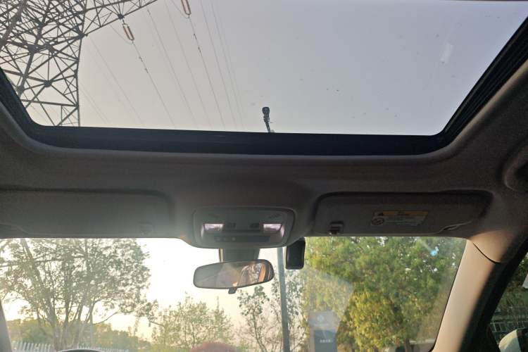 Used Chevrolet Malibu XL 2018 530T Automatic Ruiyi Edition Headliner