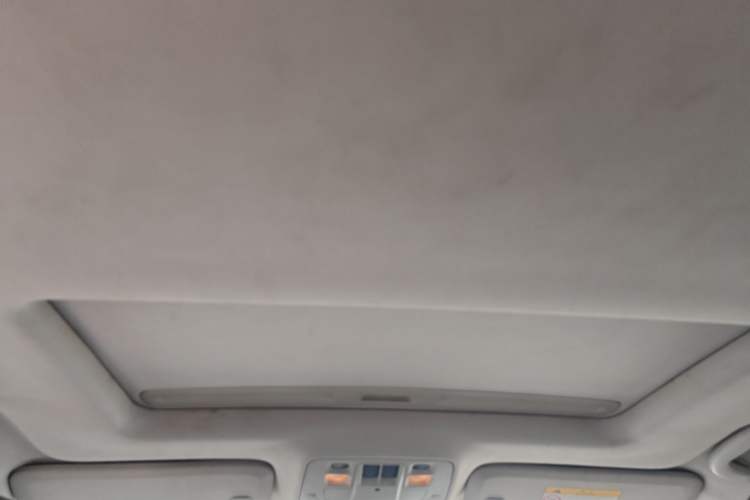 Used Chevrolet Malibu 2014 2.4L Automatic Luxury Edition Headliner