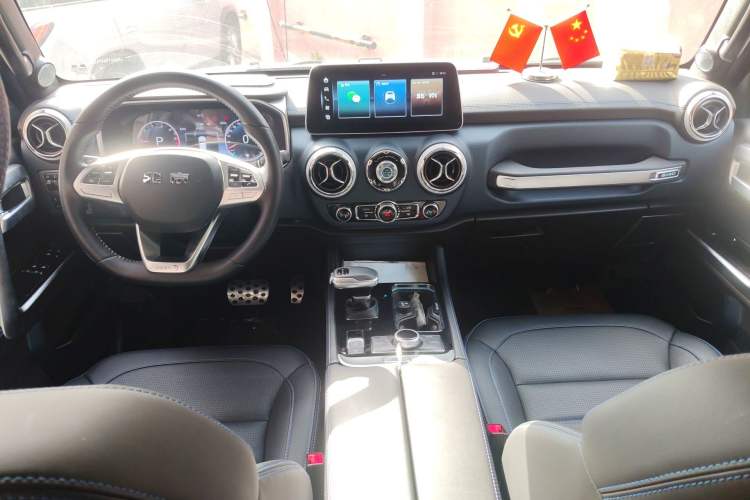 Used BAIC Off-Road BJ40 2023 2.0T Automatic Four-Wheel Drive Urban Hunter Edition Chivalrous Type
