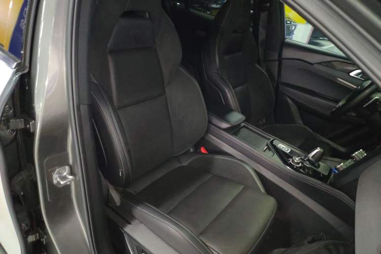 Used Lynk & Co 03 2022 2.0TD DCT JingPro
