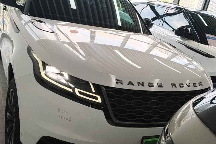 Used Land Rover Range Velar 2017 P380 R-DYNAMIC SE
