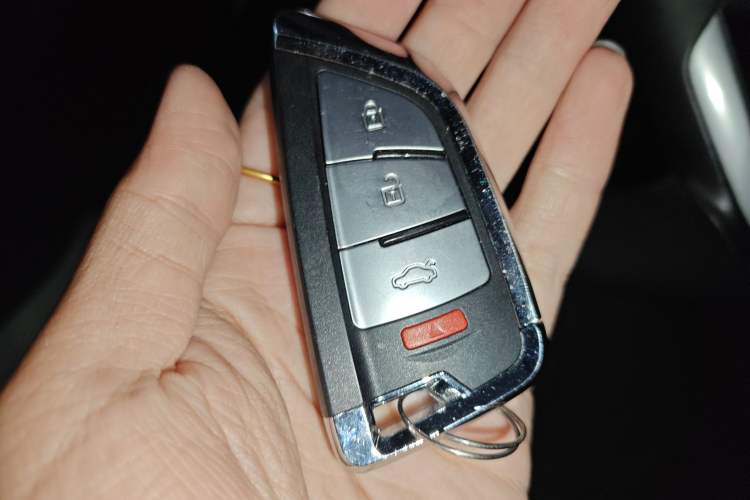 Used Mazda CX-4 2018 2.0L Automatic Two-Wheel Drive Blue Sky Exploration Version China V Standard