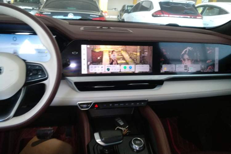 Used Geely Auto Monjaro L 2021 2.0TD DCT EVO Two-Wheel Drive Prestige Version
