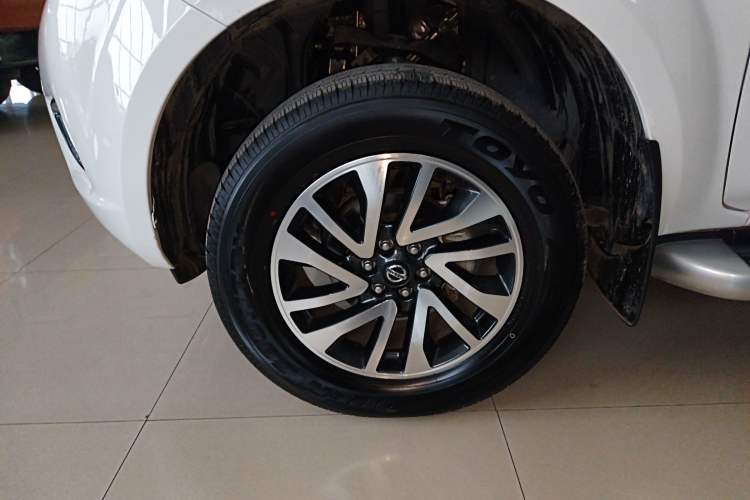 Used Nissan Navara 2023 2.5L Automatic 4x4 Prestige Edition