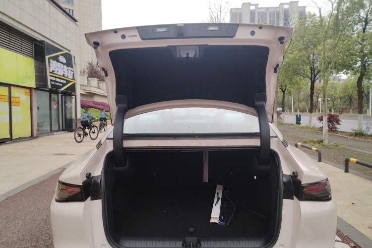 Used ARCFOX Alpha S5 2024 560PRO 185kW