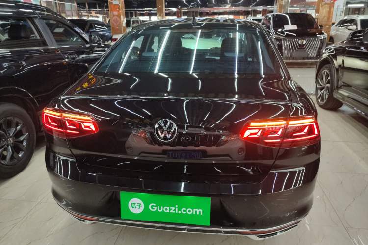 Used Volkswagen Magotan 2023 2 Million Units Commemorative Edition 330TSI DSG Luxury Version
