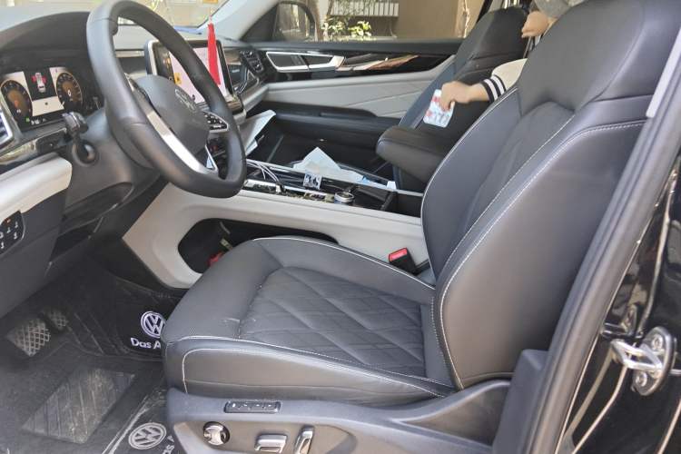 Used Volkswagen Teramont 2024 380TSI All-Wheel Drive Longyao Edition Left Front Seat