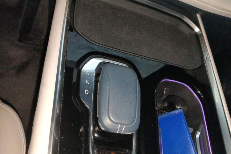 Used Zeekr 009 2022 WE Edition
