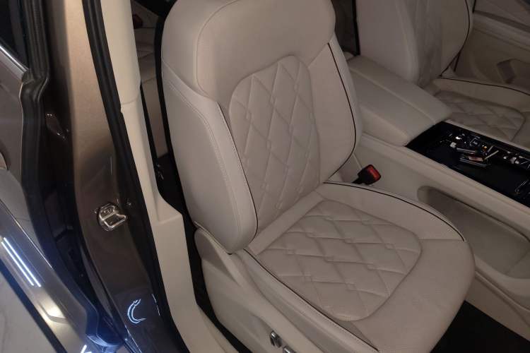 Used Volkswagen Viloran 2022 380TSI Prestige Edition