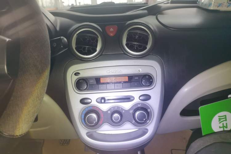 Used CHANGAN Benni mini 2012 1.0L Manual Family Edition China IV Standard Audio And AC Panel