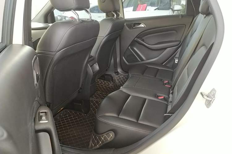 Used Mercedes-Benz B-Class 2019 B 200 Sport Edition
