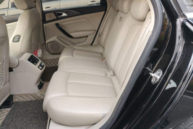 Used Zotye Z700 2016 1.8T DCT Prestige Edition