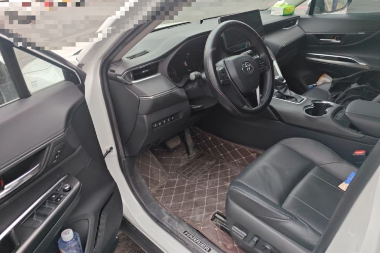 Used Toyota Harrier 2022 2.0L CVT Two-Wheel Drive Deluxe Edition Driver Seat