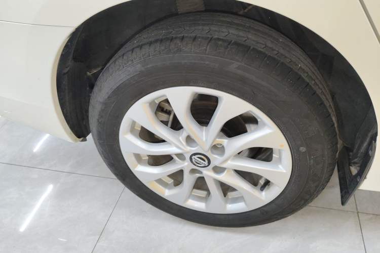 Used Nissan Sylphy 2024 Restyled Version 2 Classic 1.6XE CVT Comfort Edition Right Rear Wheel Hub