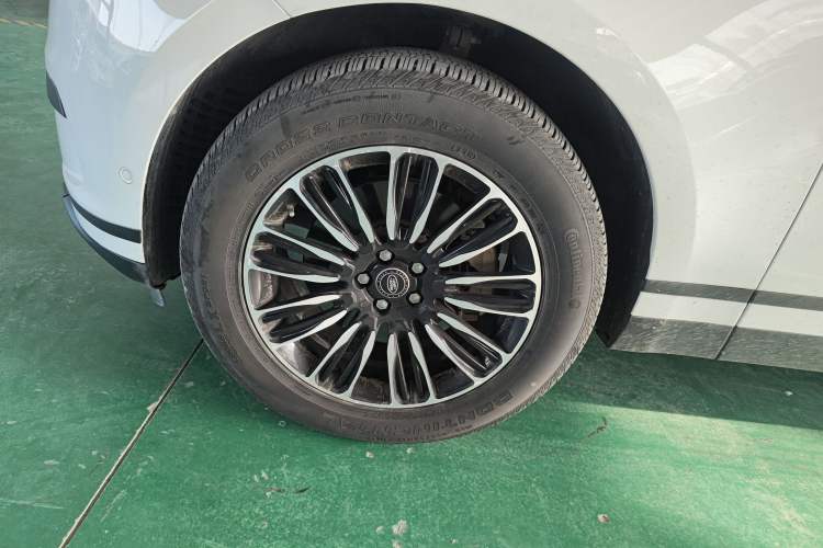 Used Land Rover Range Rover Velar 2024 S Model