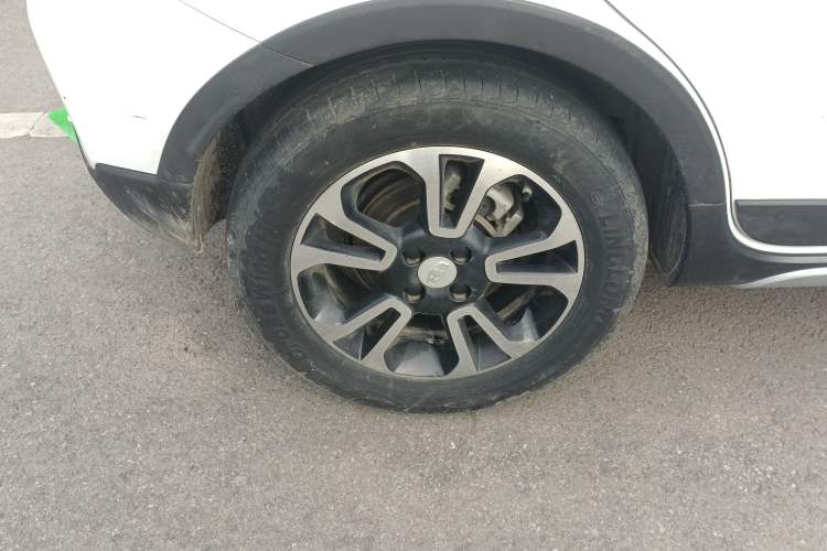 Used Geely Auto Vision X3 2017 1.5L Automatic Elite Model
