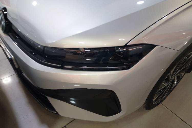 Used Volkswagen Sagitar 2026 Model L 300TSI DSG Elite Version
