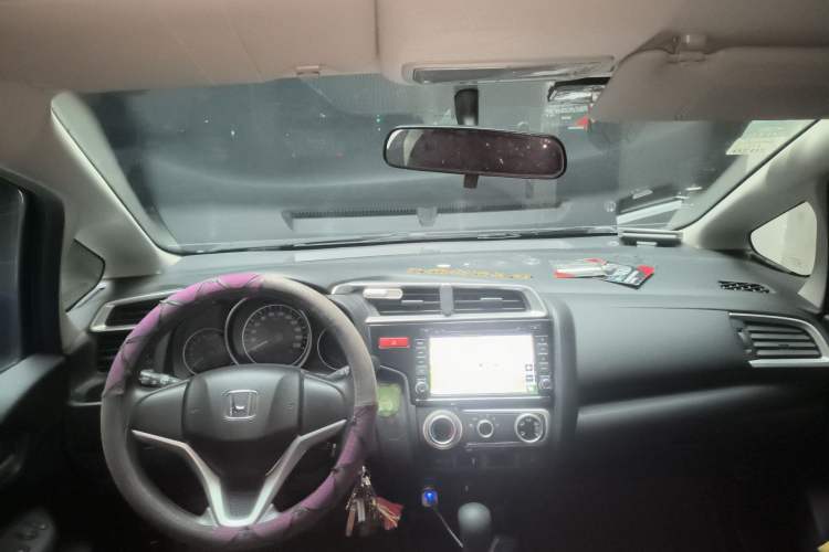 Used Honda Fit 2014 1.5L SE CVT Fashion Model
