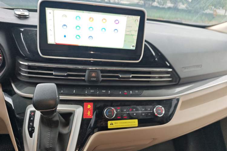 Used SAIC MAXUS V100 RV 2022 2.0T Life Home V100 Mountain Retreat Long Bed
