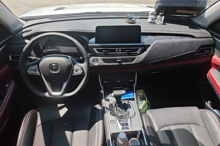 Used CHANGAN CS75 2023 Enjoy Edition 1.5T DCT Prestige Version
