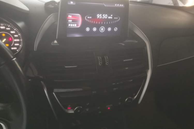 Used BORGWARD BX5 2017 20TGDI Automatic Two-Wheel Drive Pioneer Edition
