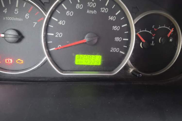 Used Wuling Hongguang 2014 1.5L Base Version