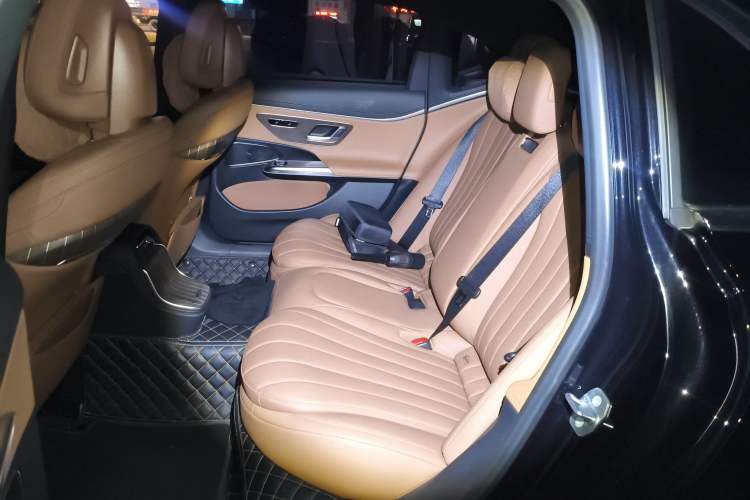 Used Mercedes-Benz E-Class 2025 E 300 L Stylish Model
