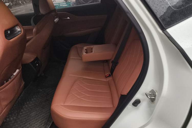 Used CHANGAN UNI-Z New Energy 2024 Blue Whale Smart Electric iDD 125km Beyond Edition Left Rear Seat