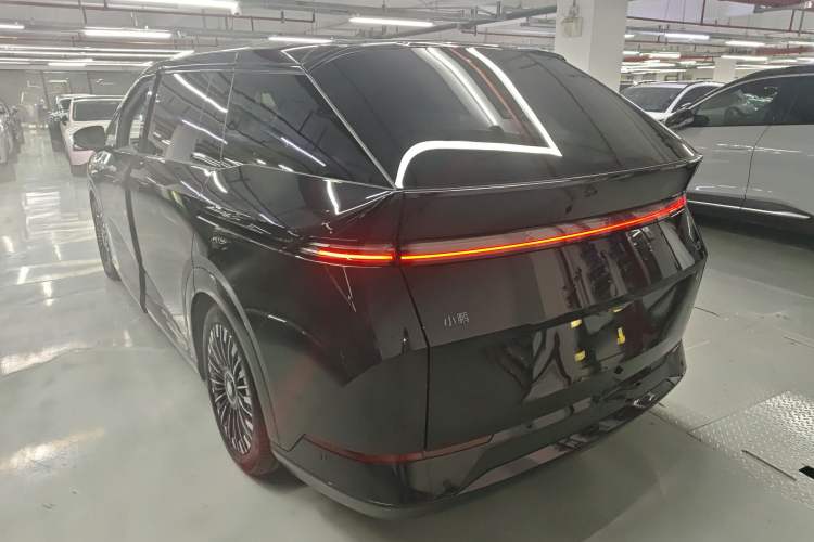 Used XPeng X9 2025 740 Ultra-Long Range Max
