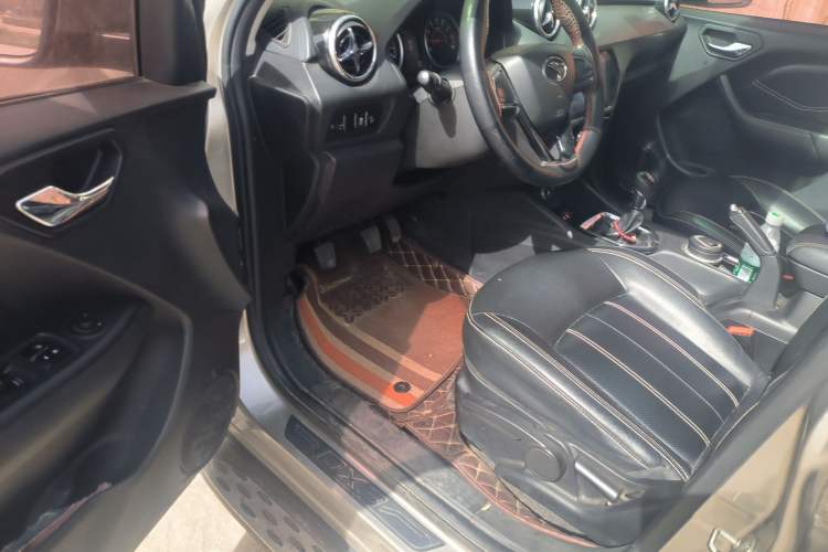 Used Soueast DX3 2019 1.5L Manual Luxury Version China V Standard