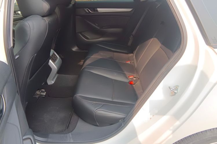 Used Honda Accord 2018 260TURBO Luxury Edition China V Emission Standard Left Rear Seat