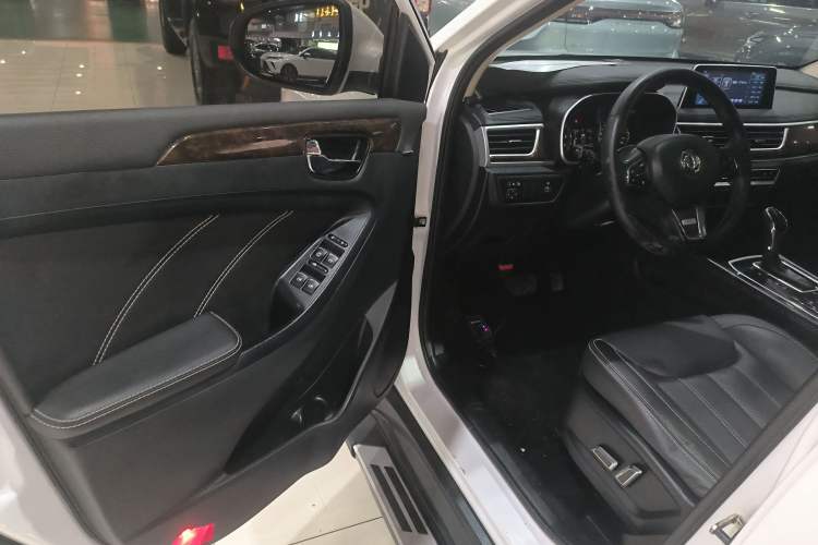 Used Dongfeng Fengon 580 2020 1.5T CVT Luxury Edition
