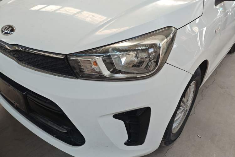 Used Kia Pegas 2017 1.4L Manual Fashion Edition Smart Left Front Headlight