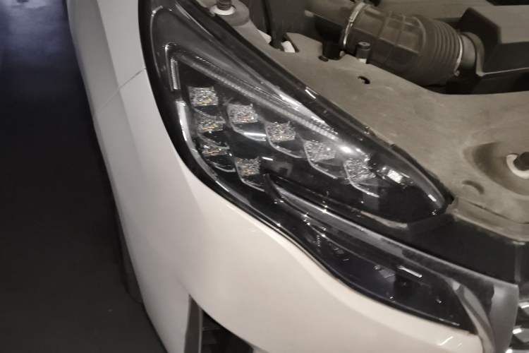 Used Buick GL8 2023 ES Lu Zun Deluxe Model