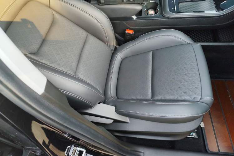 Used Chery Tiggo 8 2024 Honor Edition 230TCI Automatic Excellence Version 5 Seats