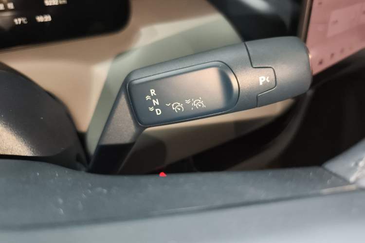 Used Zeekr MIX 2025 Long-Range Intelligent Driving Edition Gear Lever