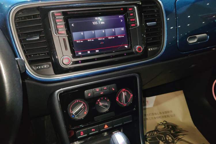 Used Volkswagen Beetle 2018 180TSI Obsidian Series Special Edition
