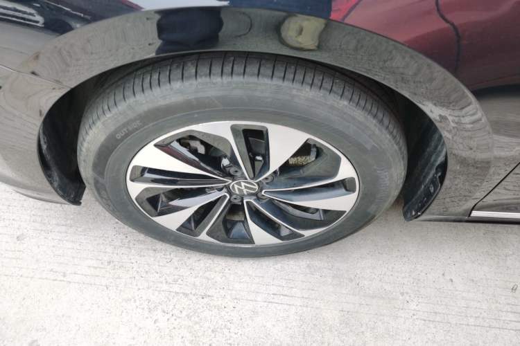 Used Volkswagen Passat 2024 280TSI Elite Edition Exterior 4