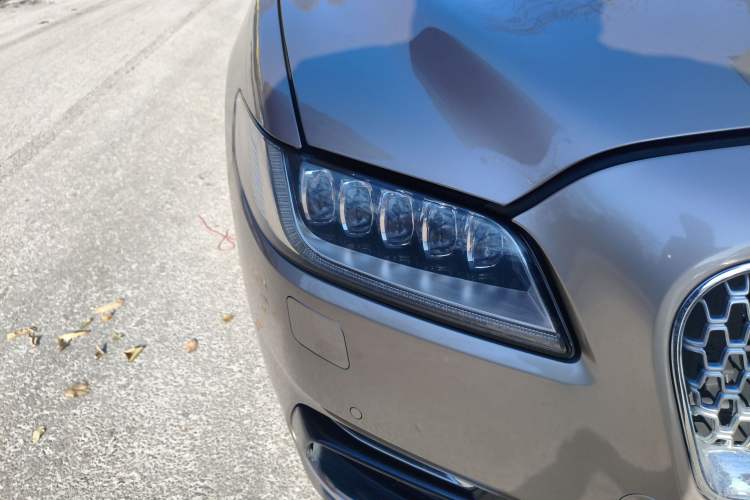 Used Lincoln Continental 2019 2.0T Two-Wheel Drive Prestige Version China VI Standard
