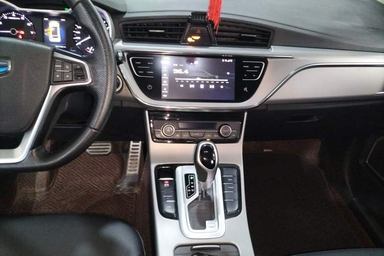 Used Geely Auto Emgrand GS 2018 Lingchao Edition 1.4T Automatic LingShang Smart Connectivity Model
