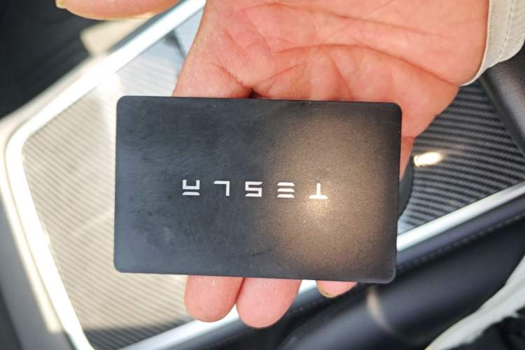Used Tesla Model Y 2022 Long-Range All-Wheel-Drive Version
