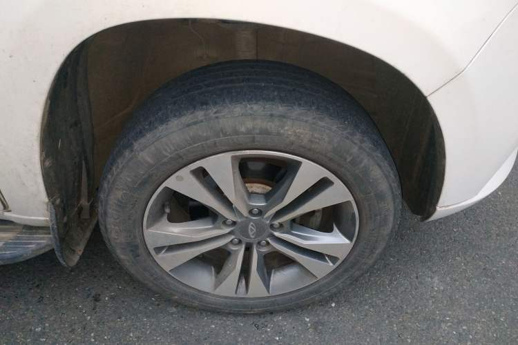 Used Chery Tiggo 3 2015 1.6L Manual Zhishang Commemorative Edition
