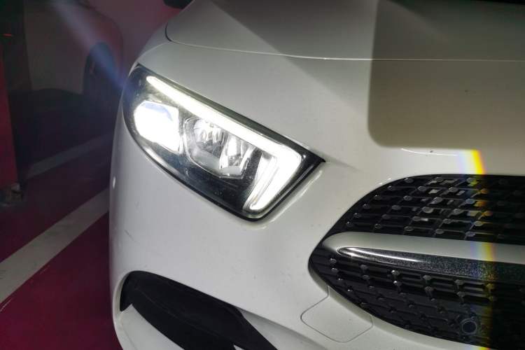 Used Mercedes-Benz A-Class 2022 Revised Version A 200 L Sport Sedan Fashionable Style