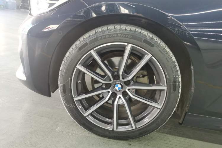 Used BMW 3 Series 2021 Restyled 325Li M Sport Package
