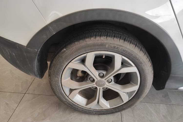 Used Geely Auto Vision S1 2018 1.4T CVT FENGXING Model
